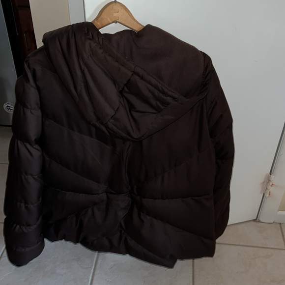 Brown puffer jacket - Picture 2 of 4
